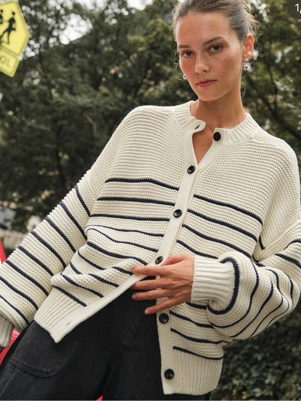 Alex Mill | Chunky Knit Cotton Button Back Sweater in Ivory/Dark Navy Stripe L